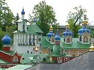 صور Pskovo-Pechersky Monastery معبد